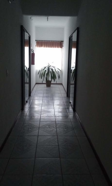 Hotel E Pousada Via Mar Itapocu ภายนอก รูปภาพ